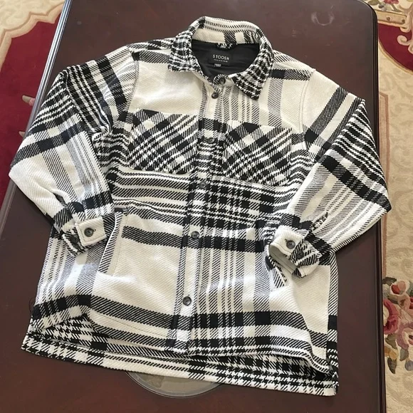 Shacket - Picture 12 of 13